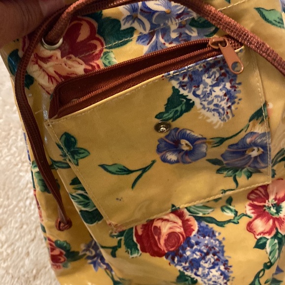 Floral Purse Backpack - Picture 6 of 6